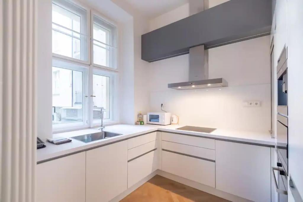 Luxury Apartment On Old Town Square Prag Exterior foto