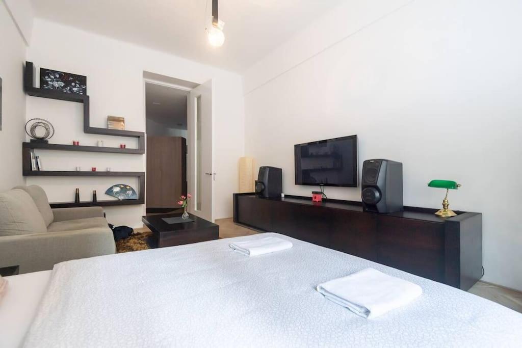 Luxury Apartment On Old Town Square Prag Exterior foto